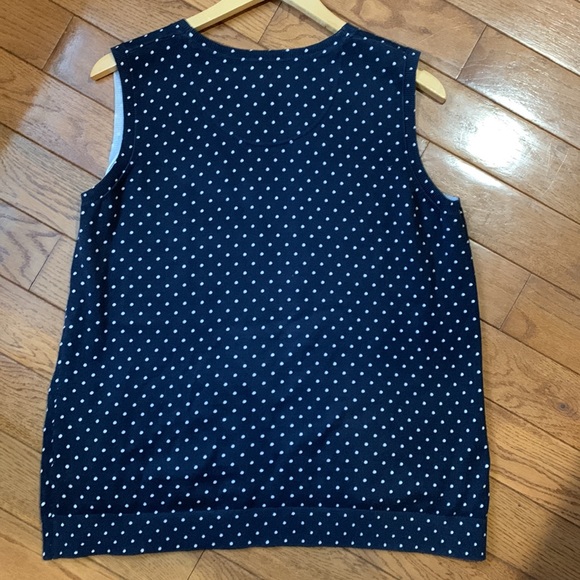 L.L. Bean Navy & White Polka Dot Supima-Blend Essential Sleeveless Sweater - Picture 7 of 8